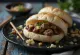 Baozi fechado recheado com carne de borrego assada