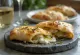Calzone de Alho-Francês acabado de sair do forno