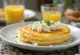 Crumpet com queijo quark, bolos dourados e macios