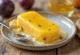 Gelado Solero Passionfruit com cobertura de maracujá