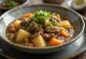 Estufado de carne e batata com molho cremoso